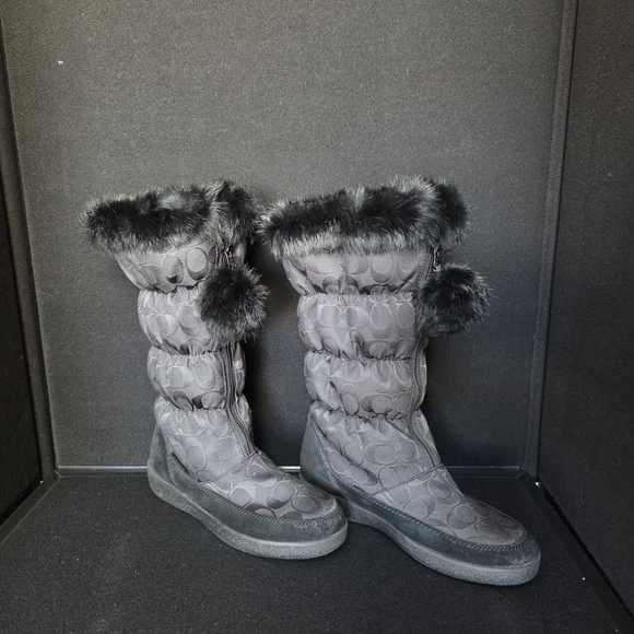 Coach Shoes - Signature Coach Black Fur Trimmed Snow Boots